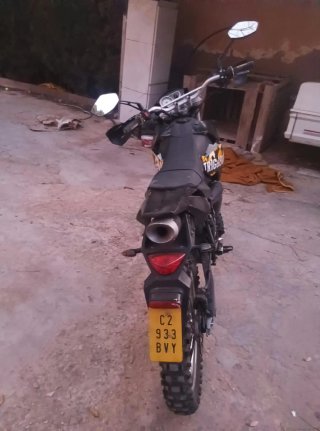 Moto 49cc Enduro Trigger Negra/Naranja