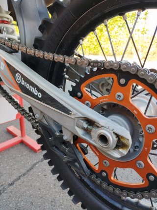 KTM 350 SXF con solo 44 horas!