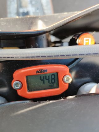 KTM 350 SXF con solo 44 horas!