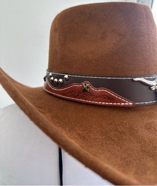 Sombrero Cowboy Marrón con Calavera