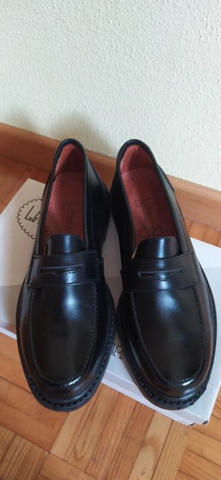 Zapatos de piel para caballero