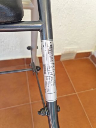 ANDADOR INVA ACTION2 P550/2 C/ ASIENTO
