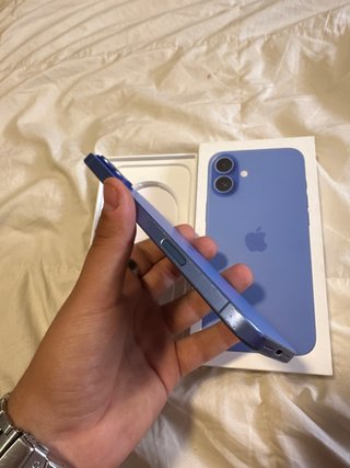 iPhone 16 PLUS