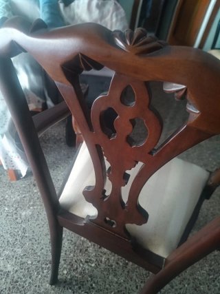 Juego de 2 Sillas Antiguas estilo chippendale