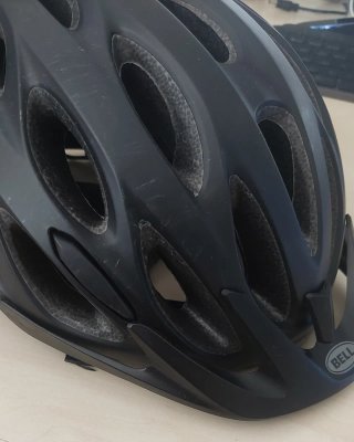 Casco de Bicicleta BELL Negro