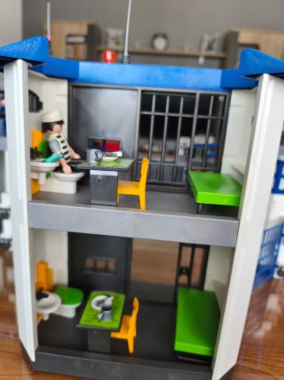 Comisaría Policía Playmobil+furgón +Helicóptero