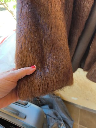 Chaquetón de piel marrón