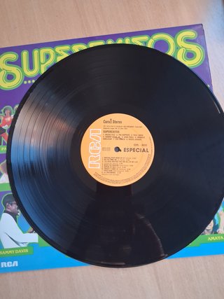 Disco vinilo Superéxitos (1981)