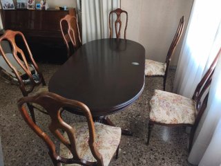 Mesa Roble y 6 Sillas Clásicas