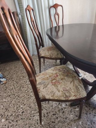 Mesa Roble y 6 Sillas Clásicas
