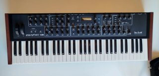 Dave Smith Prophet 08 PE Sintetizador