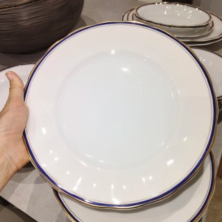 Vajilla de porcelana nueva