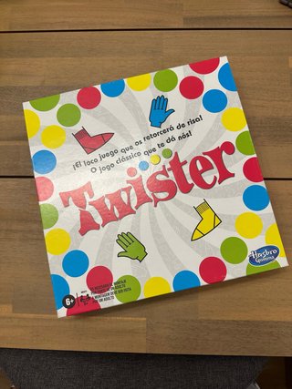 Juego Twister Hasbro Gaming