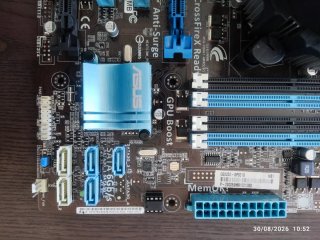 Placa Base Asus P8H67-M + CPU i7 2600
