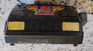 Consola de videojuegos antigua de coche