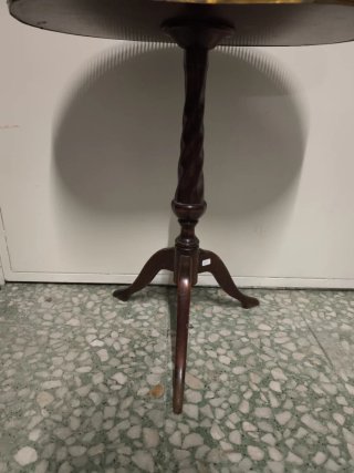 Mesa riñón antigua