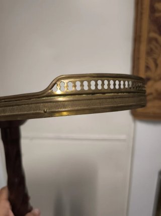 Mesa riñón antigua