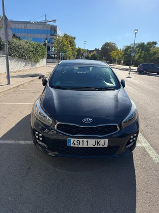 KIA Ceed 2015 1.6 CRDi VGT 136CV GT Line