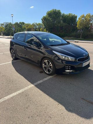 KIA Ceed 2015 1.6 CRDi VGT 136CV GT Line