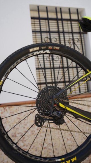 Bicicleta BH Ultimate 29 Carbono
