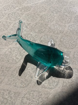 Figura ballena cristal turquesa