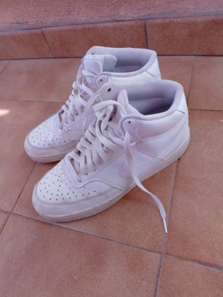 Zapatillas Nike Altas Talla 39/40 Blancas