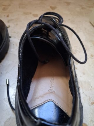 Zapatos de vestir Stradivarius negros