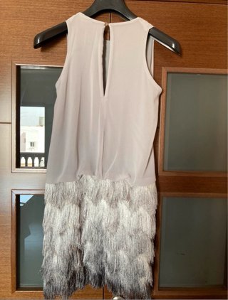 Vestido invitada Savuka plateado