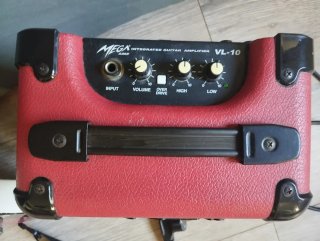 Pack Guitarra Infantil y Ampli Rojo