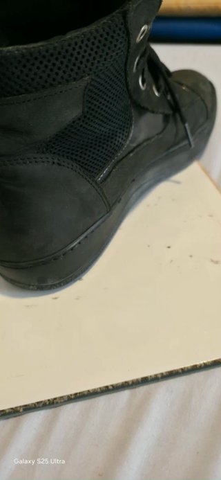 Stivaletti neri uomo misure   lunghezza  27  1/2