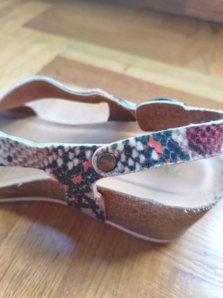 Sandalias