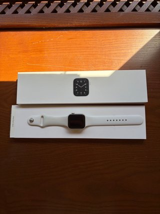 Apple Watch SE Plata/Blanco