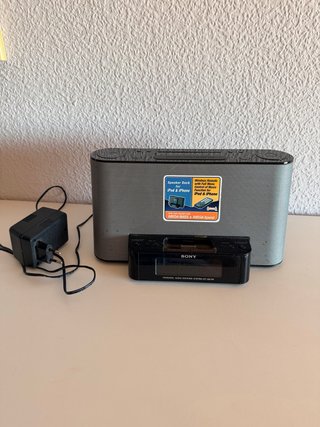 Radio Despertador Sony con Dock iPod/iPhone