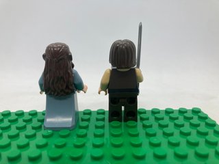 Minifiguras ESDLA Aragorn y Arwen
