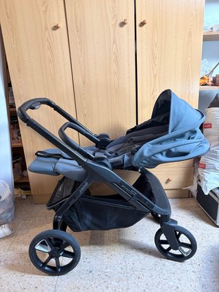 Trío Jané Keep: Capazo, Silla y Asiento Coche