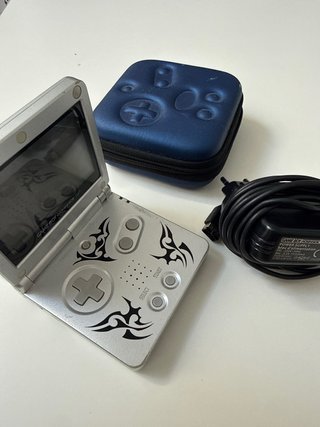 Nintendo Game Boy Advance SP Edición Especial