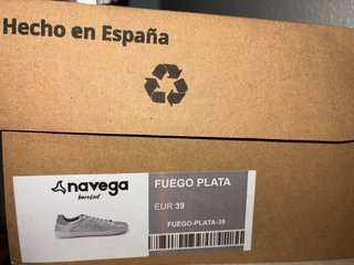 Navega barefoot plateadas