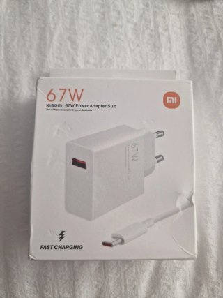 Cargador Xiaomi 67W con Cable Tipo C