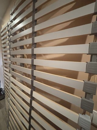 Conjunto de somier de madera