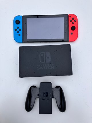 Nintendo Switch con accesorios