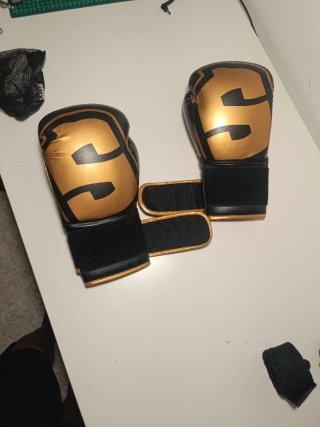 Guantes Boxeo Shark  + Vendas
