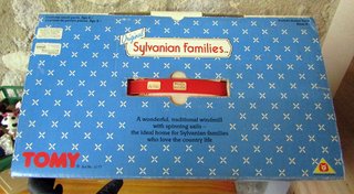 SYLVANIAN FAMILIES OLD MILL + EXTRAS. NUEVO.
