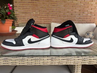 Air Jordan 1 Mid Gym Red Talla 40