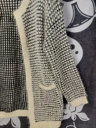 Cardigan in  Maglia Aperto Bianco Panna e Nero