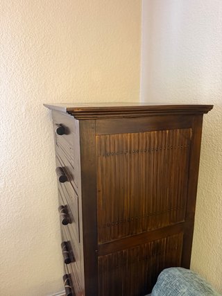 Aparador de madera con 6 cajones