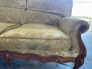 Divano vintage a 3 posti in tessuto floreale