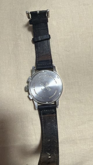 Reloj cronos  Negro y Plateado