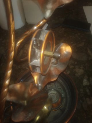Lámpara fuente cobre y cristal