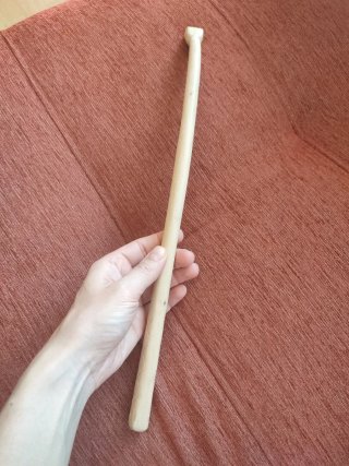 Rascador de espalda de madera