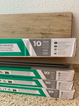 Suelo Laminado Vinílico 4 cajas de 10 piezas